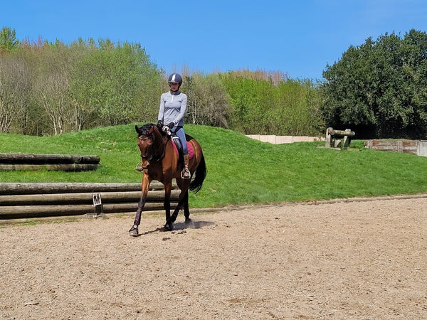 Sponsored rider Ellie, wearing Cameo Core Collection Baselayer in Marl.
